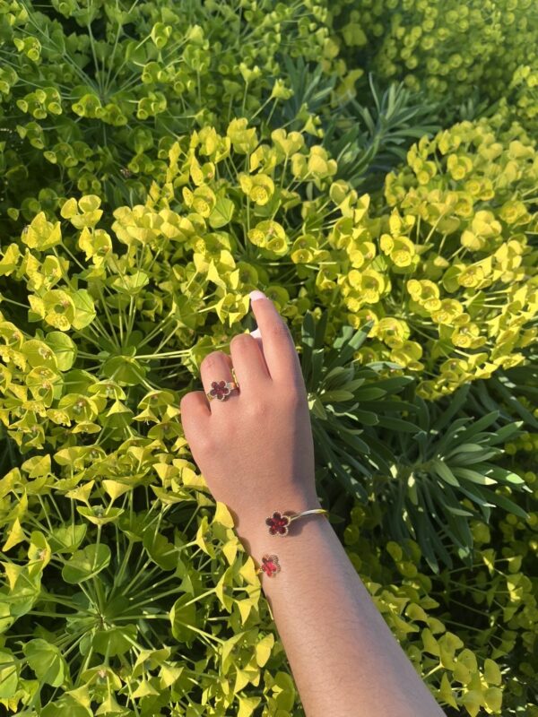 "Lina" Personnalisez votre style avec une touche de couleur et de fleurs. 🌸 – Image 11